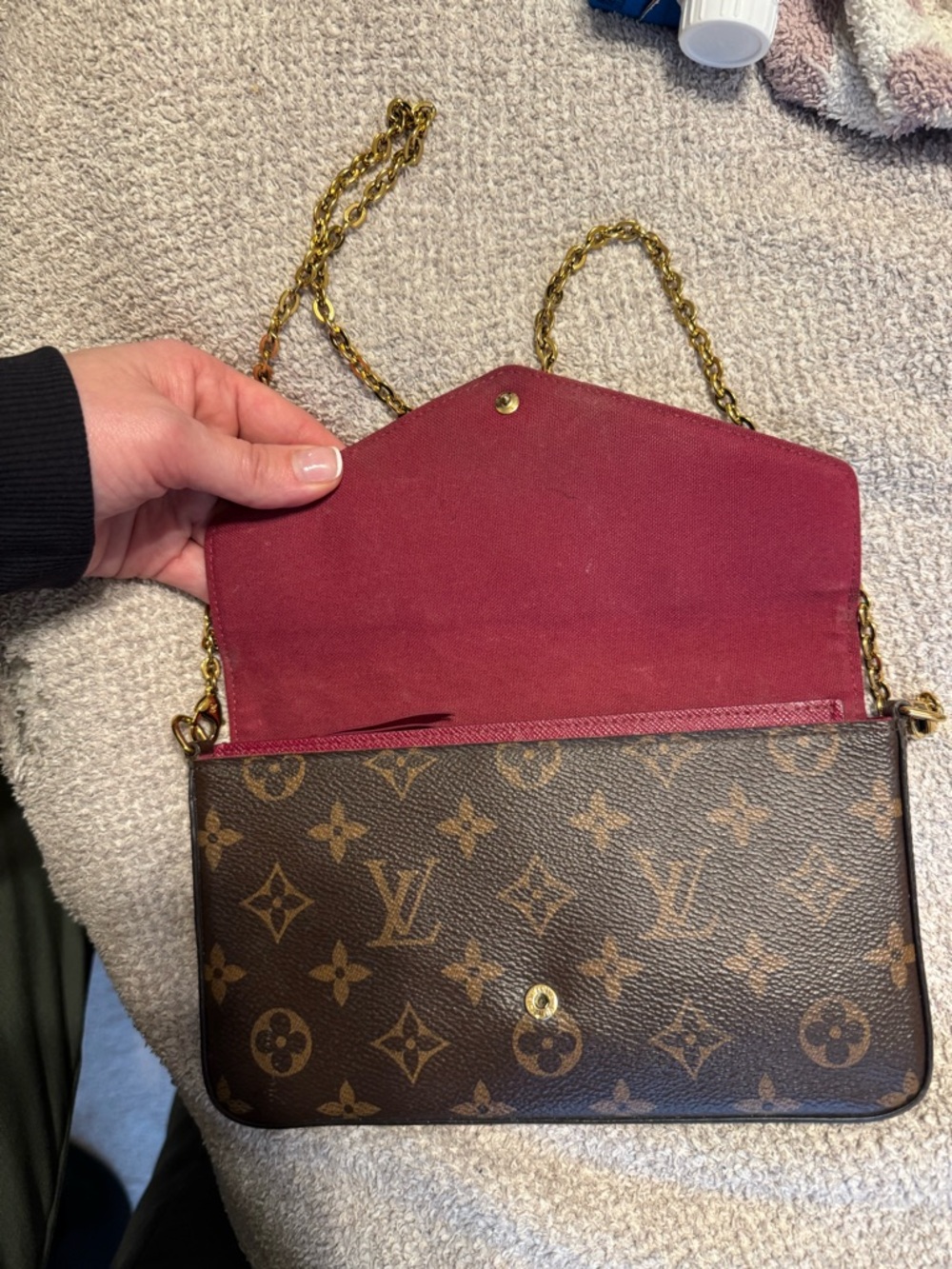 Louis Vuitton Brown Monogram Crossbody Wallet with Gold Chain - Picture 3 of 6